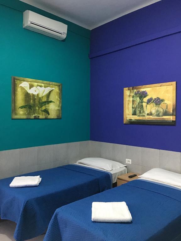 Bed 4-Bed Mixed Dormitory Room
